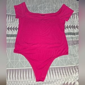 Pink cap sleeve Torrid bodysuit top